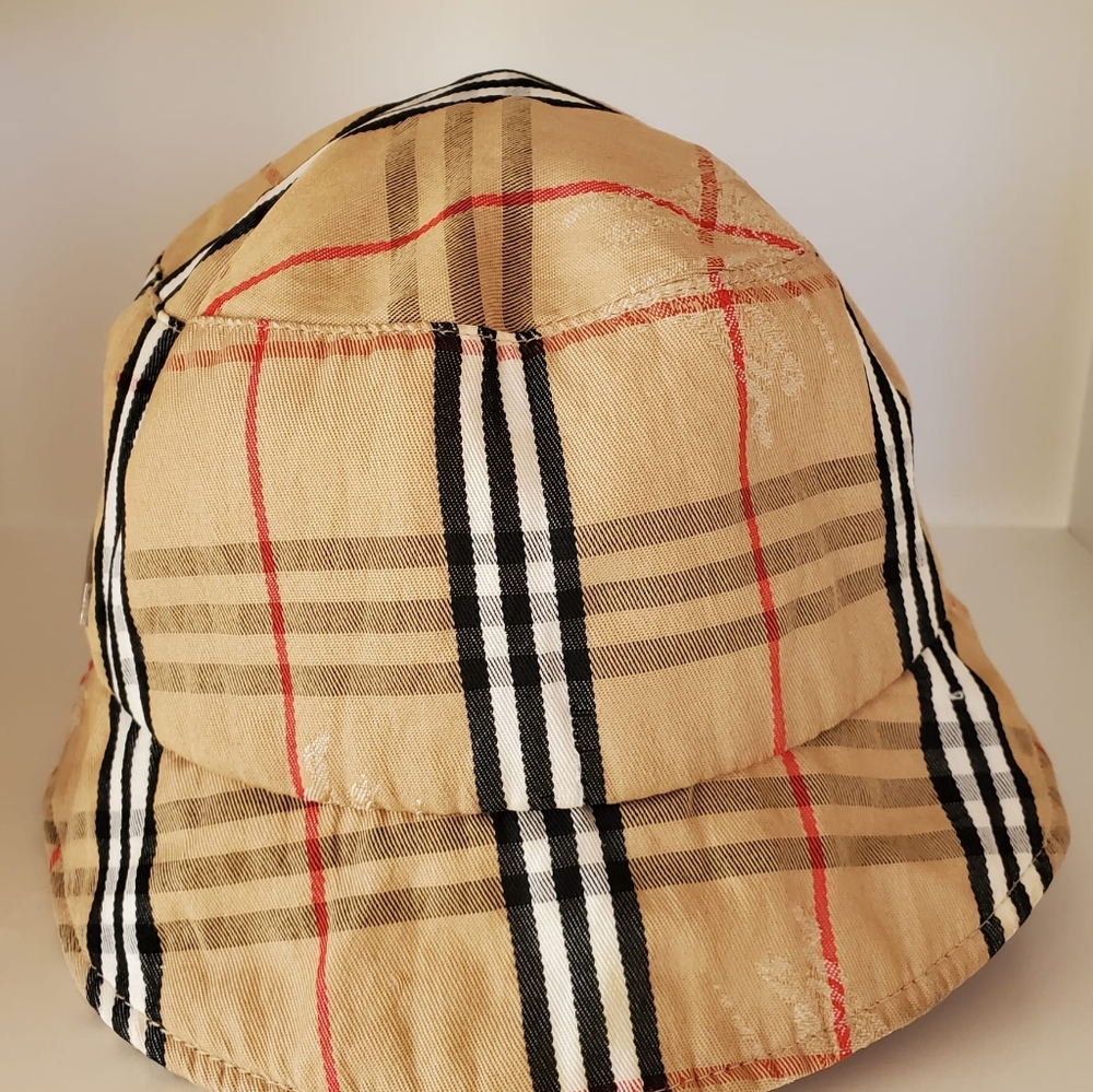 Burberry Nova Check Bucket Hat With Equestrian Prints - Picture 3 of 10